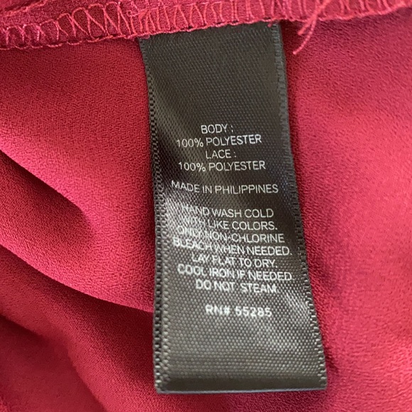 Express Off The Shoulder Burgundy Crochet Sleeve - Picture 10 of 10